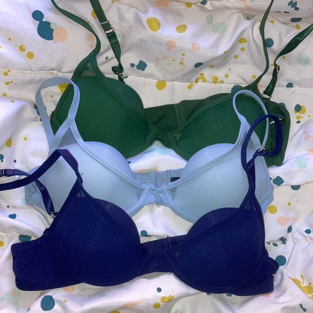 Bundle PEPPER bras size 34AA